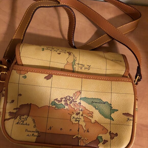 MAP PRINT COLLECTION CROSS BODY PURSE - Picture 3 of 5
